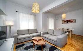 Acropolis Area Family Friendly 2Bdr Apartment
